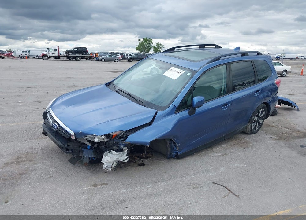 2018 SUBARU FORESTER 2.5I PREMIUM VIN: JF2SJADC7JH554639