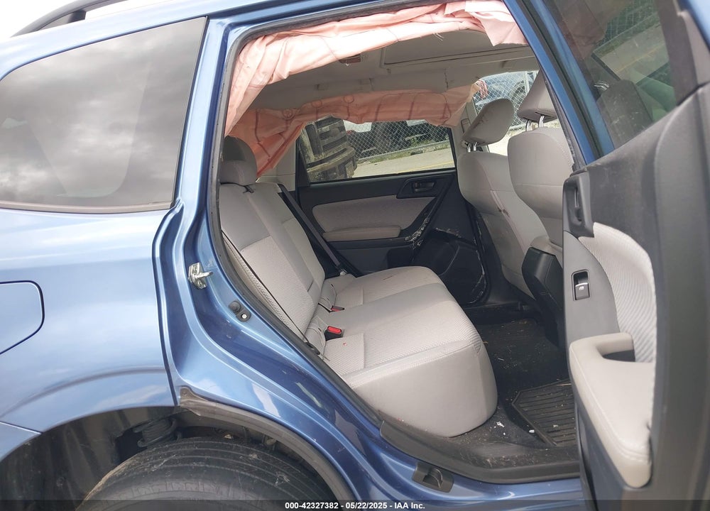 2018 SUBARU FORESTER 2.5I PREMIUM VIN: JF2SJADC7JH554639
