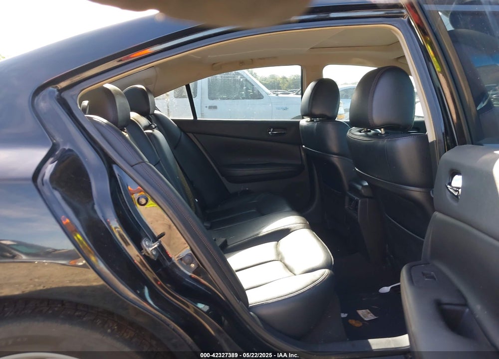 2014 NISSAN MAXIMA VIN: 1N4AA5AP0EC461818