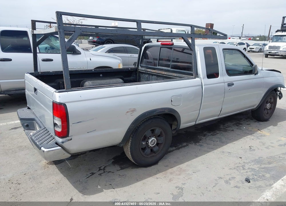 1998 NISSAN FRONTIER SE/XE VIN: 1N6DD26S6WC383876