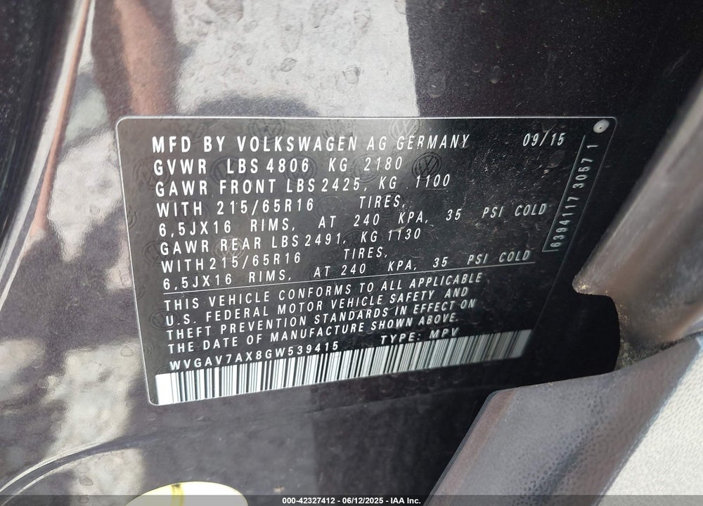 2016 VOLKSWAGEN TIGUAN S VIN: WVGAV7AX8GW539415