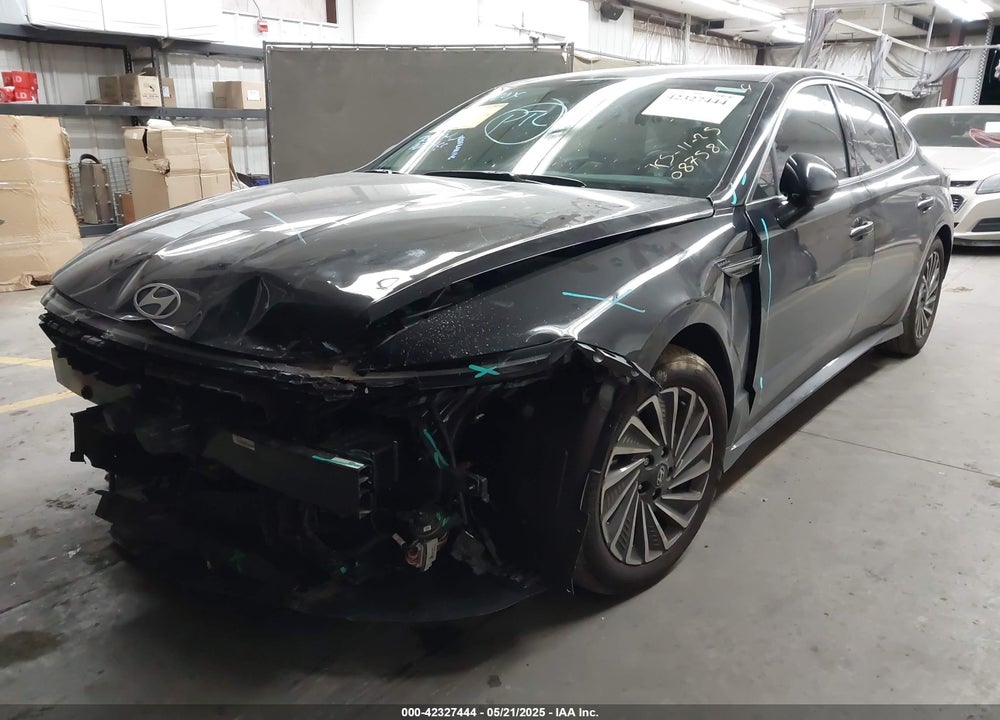 2024 HYUNDAI SONATA VIN: KMHL34JJ9RA087581
