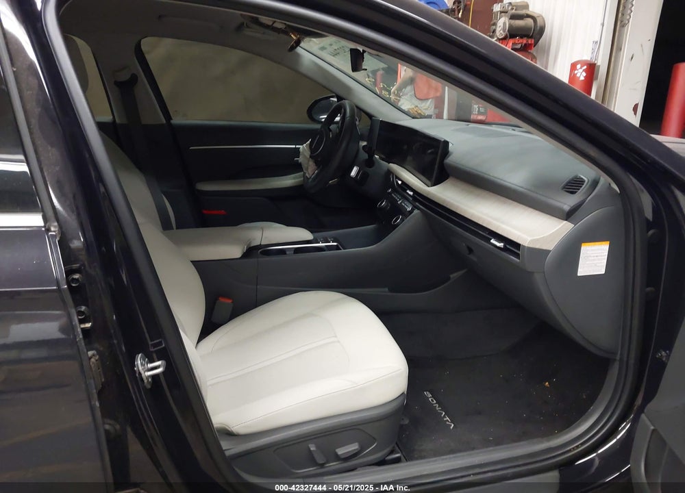 2024 HYUNDAI SONATA VIN: KMHL34JJ9RA087581