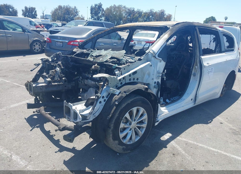 2018 CHRYSLER PACIFICA TOURING PLUS VIN: 2C4RC1FG9JR278511