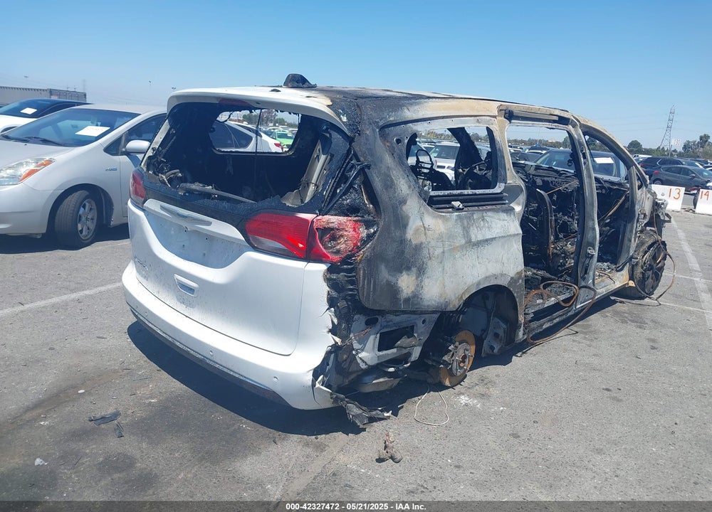 2018 CHRYSLER PACIFICA TOURING PLUS VIN: 2C4RC1FG9JR278511