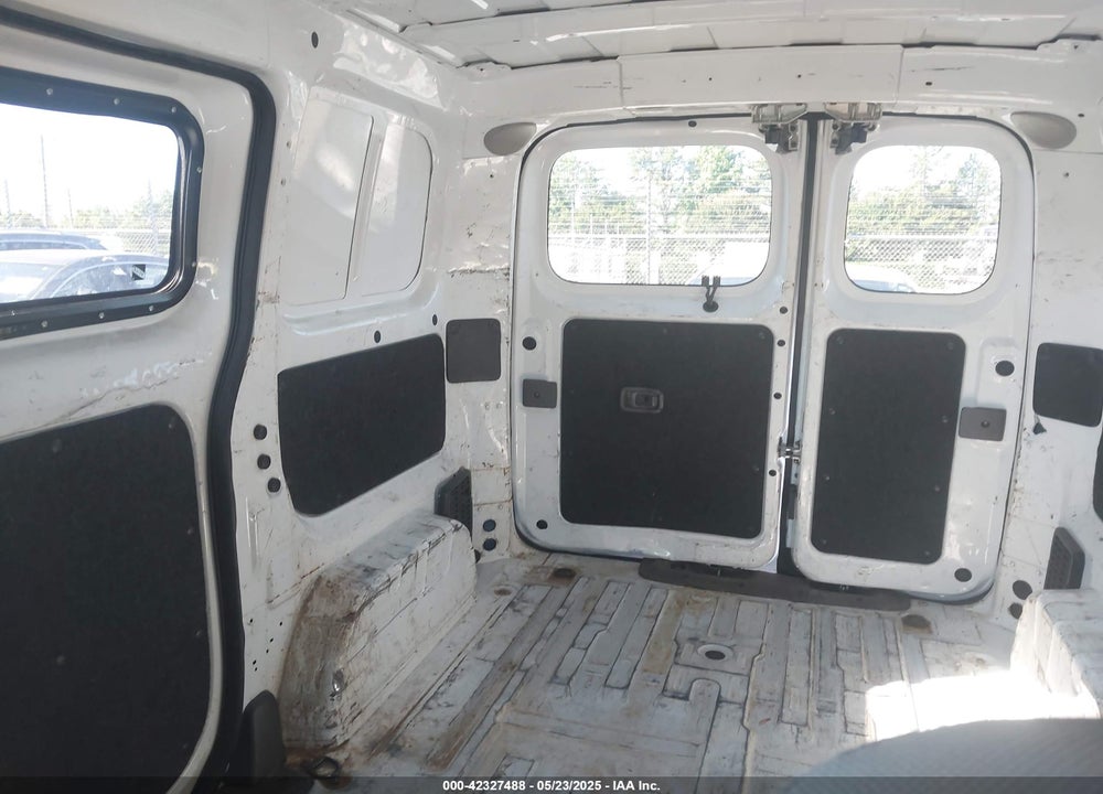 2014 NISSAN NV200 S/SV VIN: 3N6CM0KN8EK700369
