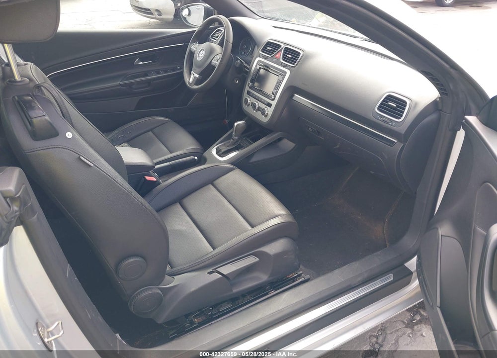 2013 VOLKSWAGEN EOS VIN: WVWBW8AH9DV009377
