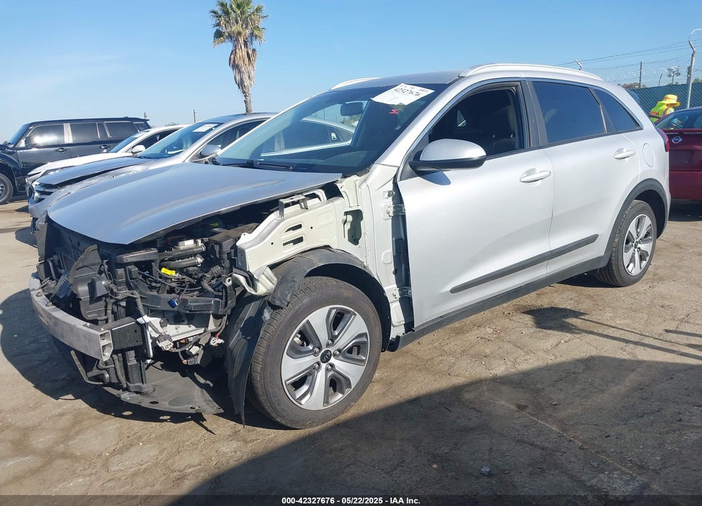 2020 KIA NIRO LX VIN: KNDCB3LC2L5396101