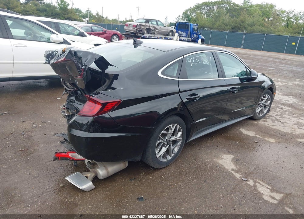 2021 HYUNDAI SONATA VIN: KMHL64JA1MA160846