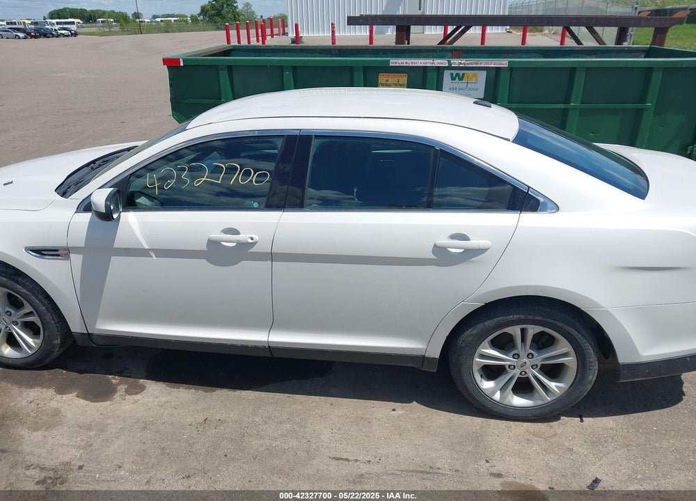 2015 FORD TAURUS VIN: 1FAHP2E82FG105766