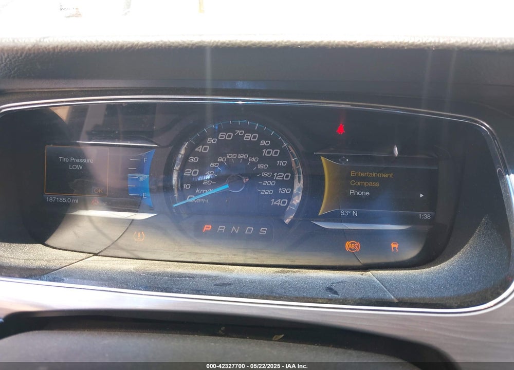 2015 FORD TAURUS VIN: 1FAHP2E82FG105766