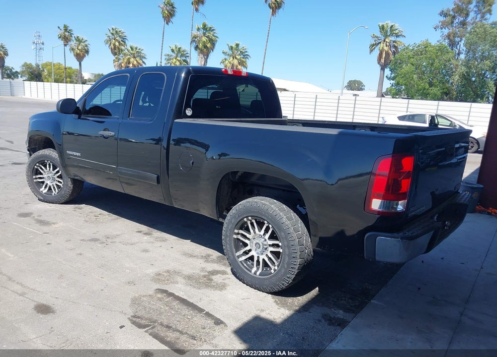 2011 GMC SIERRA 1500 SL VIN: 1GTR1UEAXBZ398863