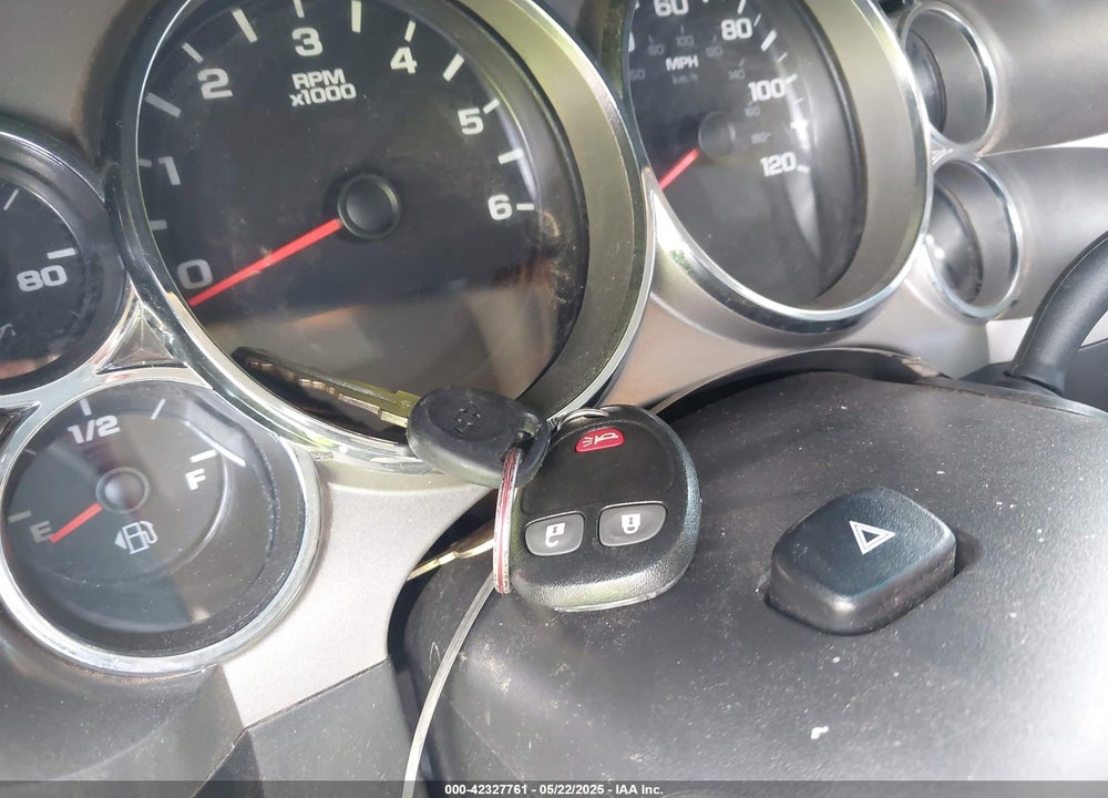 2013 CHEVROLET SILVERADO 1500 VIN: 3GCPKSE71DG359708
