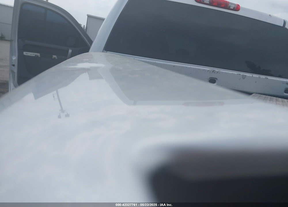 2013 CHEVROLET SILVERADO 1500 VIN: 3GCPKSE71DG359708