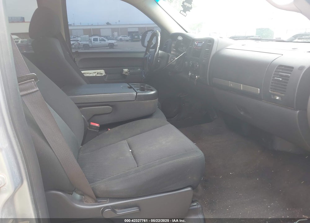 2013 CHEVROLET SILVERADO 1500 VIN: 3GCPKSE71DG359708