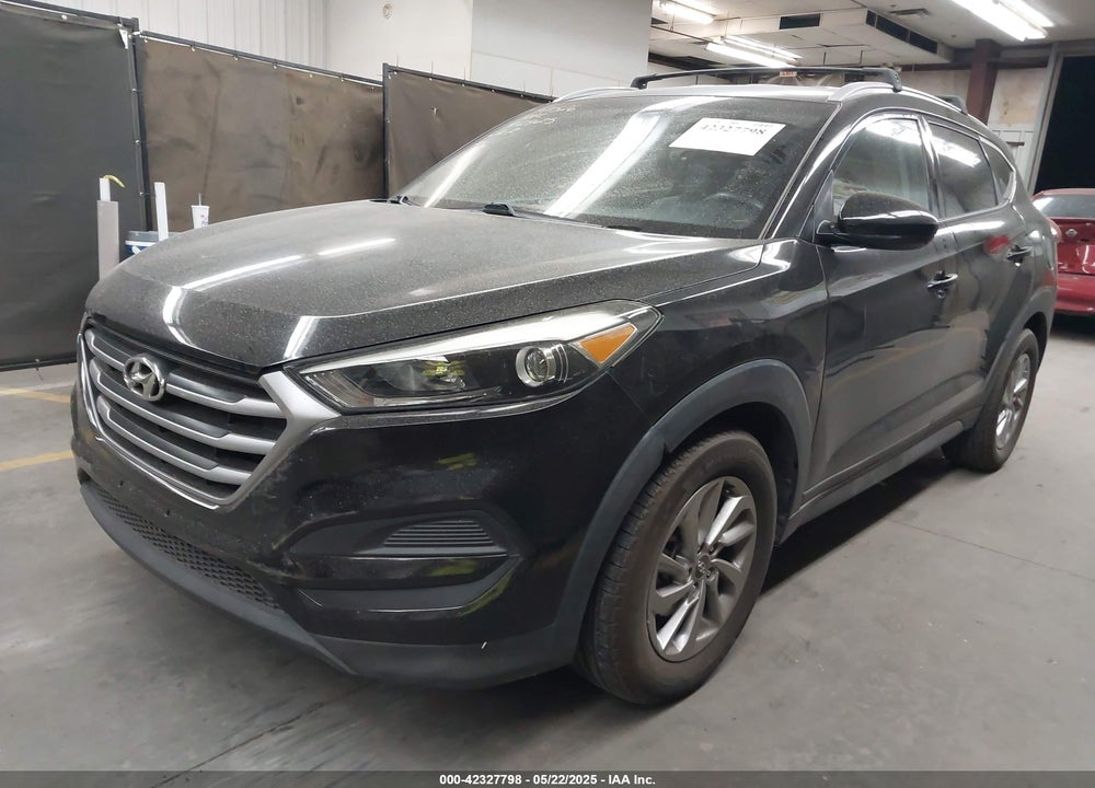 2017 HYUNDAI TUCSON VIN: KM8J33A43HU276073