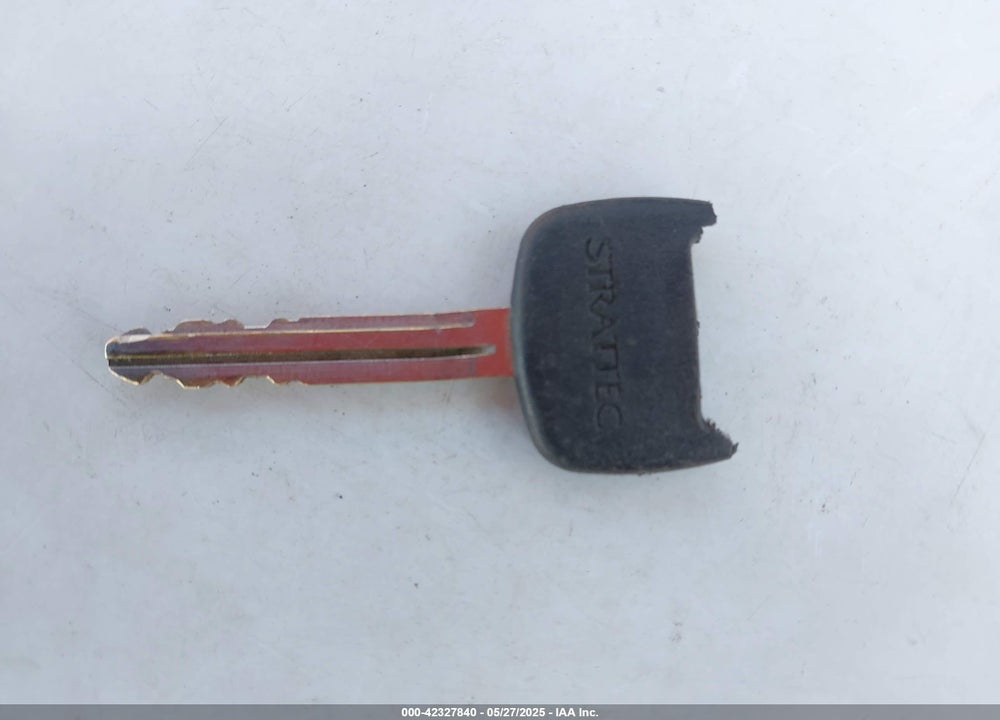 2005 SCION XB VIN: JTLKT324150208000