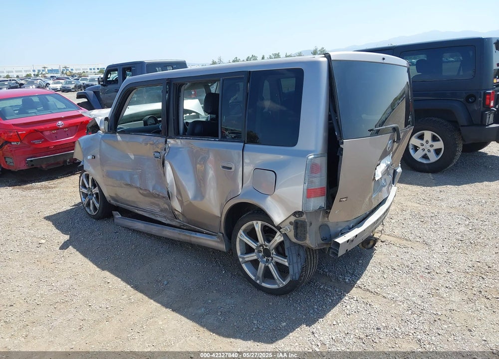 2005 SCION XB VIN: JTLKT324150208000