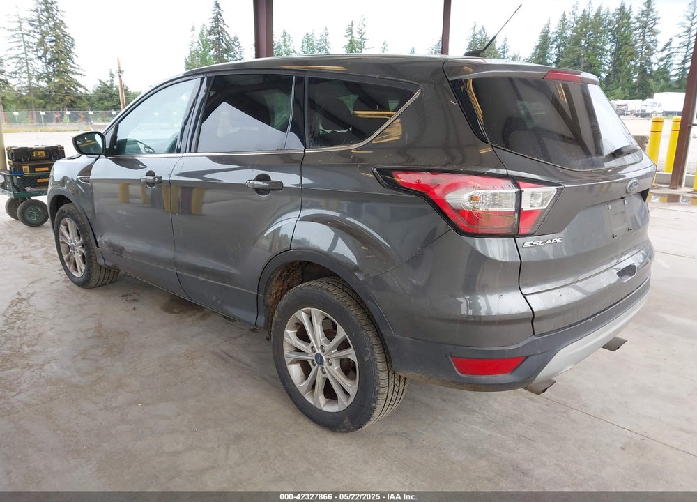 2017 FORD ESCAPE SE VIN: 1FMCU9G93HUC97081