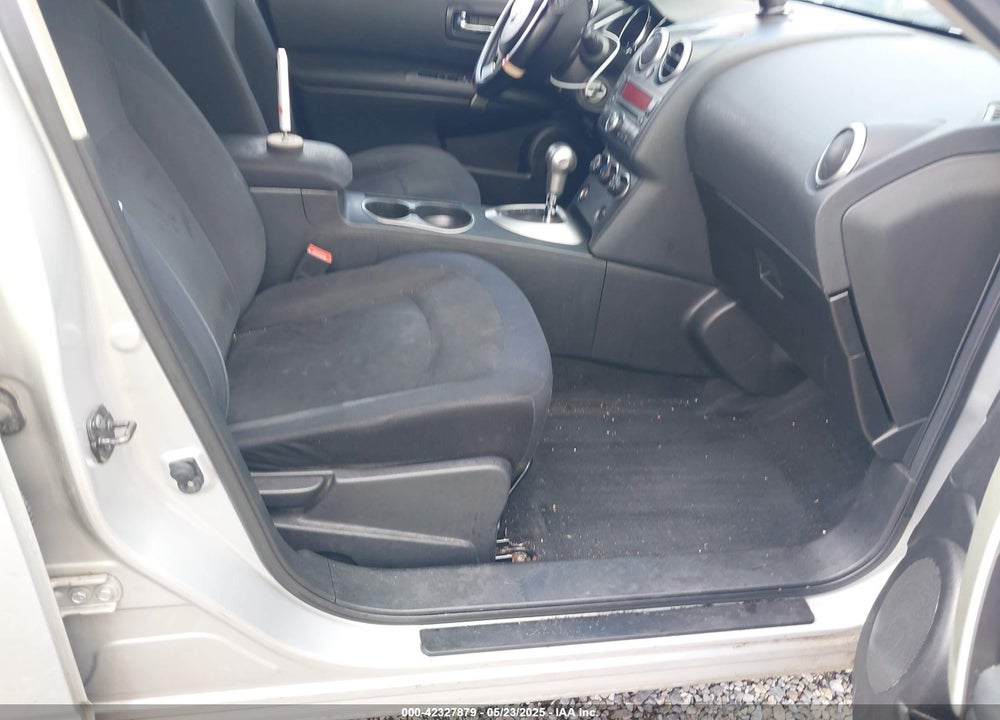 2010 NISSAN ROGUE S VIN: JN8AS5MV2AW116966