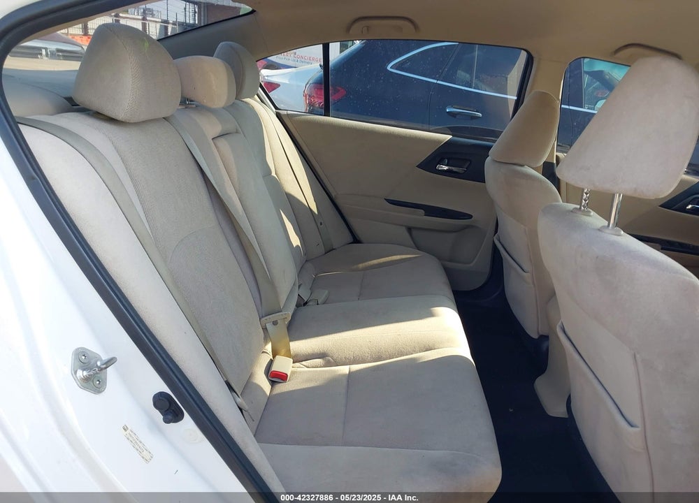 2013 HONDA ACCORD LX VIN: 1HGCR2F32DA143713