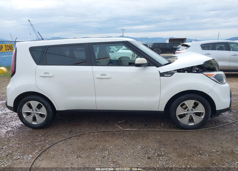 2014 KIA SOUL VIN: KNDJN2A26E7037408