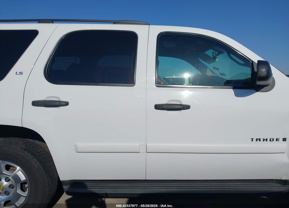 2009 CHEVROLET TAHOE VIN: 1GNFC13079R155664
