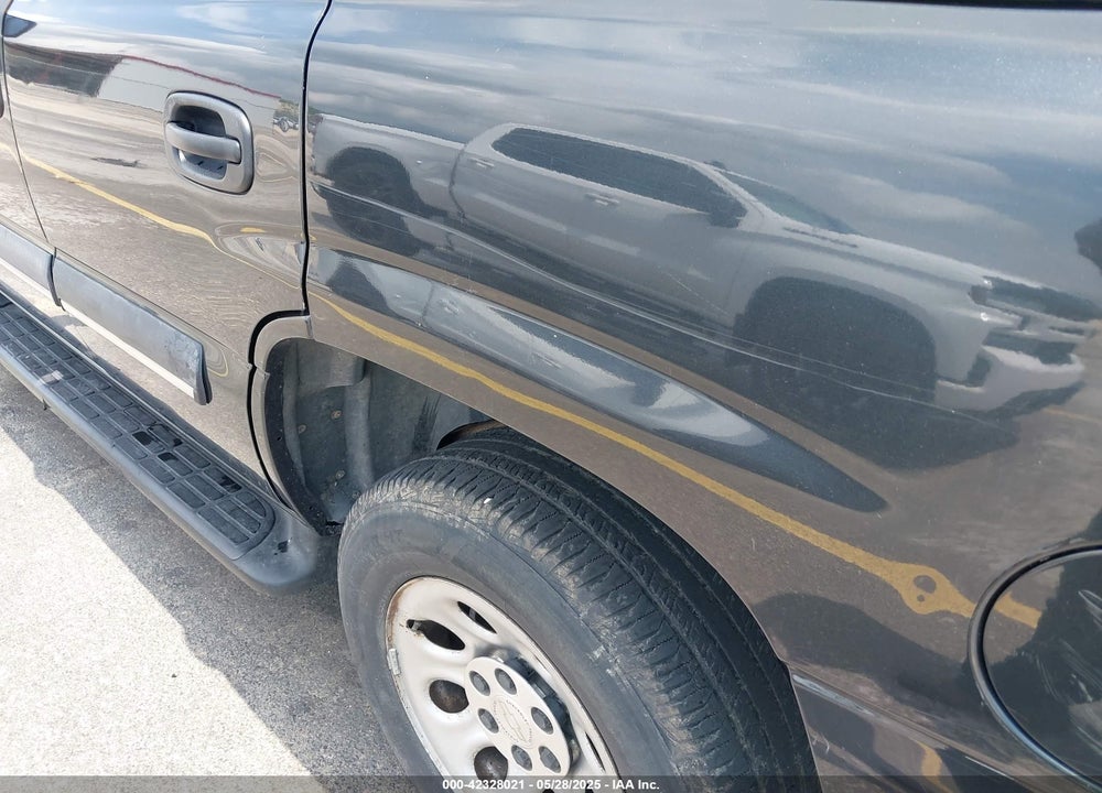 2004 CHEVROLET TAHOE LS VIN: 1GNEC13Z64R168585