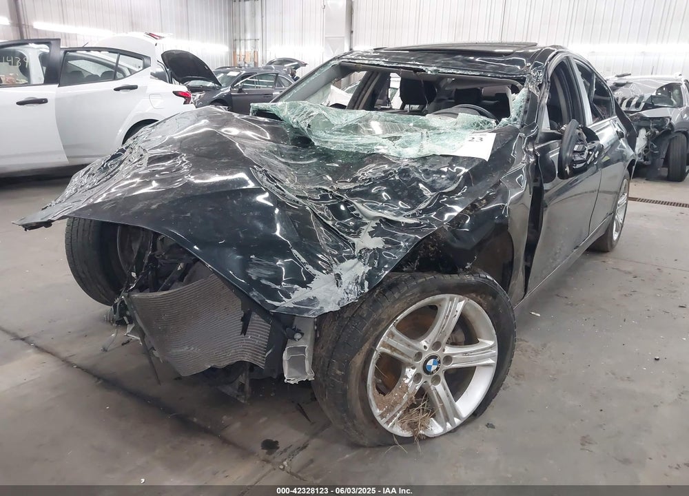 2014 BMW 3 SERIES VIN: WBA3D5C57EKX99063