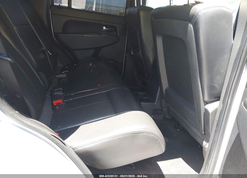 2012 JEEP LIBERTY VIN: 1C4PJLAK5CW207630