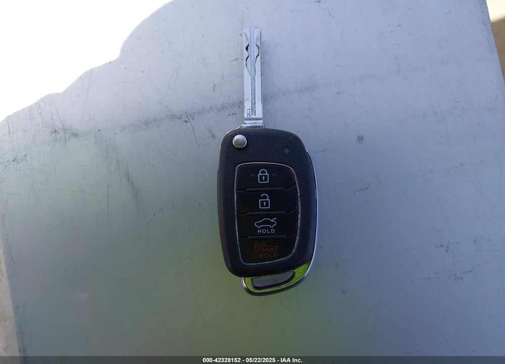 2019 HYUNDAI SONATA VIN: 5NPE24AF7KH736238