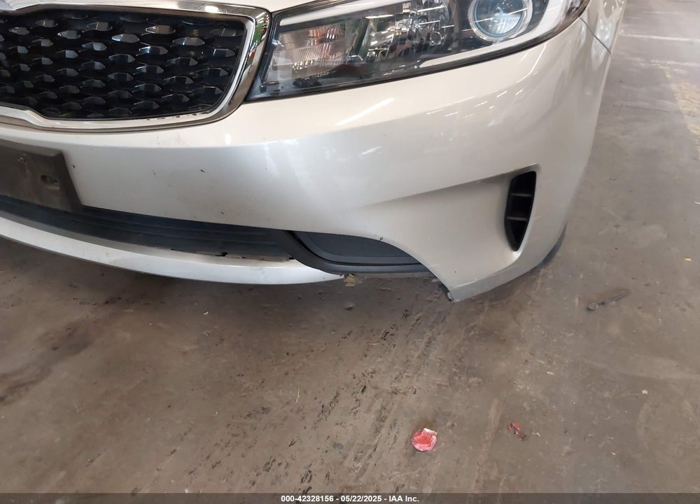 2018 KIA FORTE VIN: 3KPFK4A72JE254471