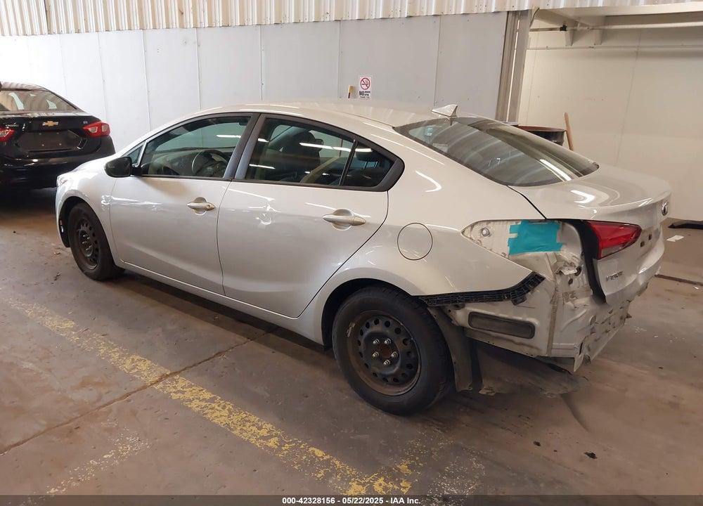 2018 KIA FORTE VIN: 3KPFK4A72JE254471