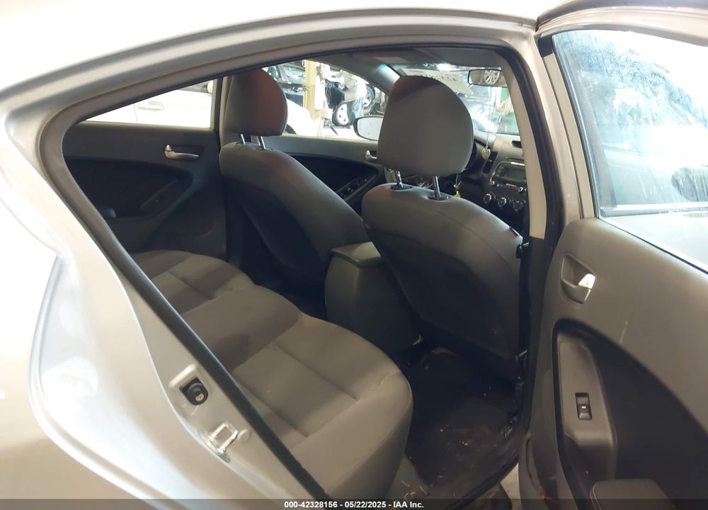 2018 KIA FORTE VIN: 3KPFK4A72JE254471