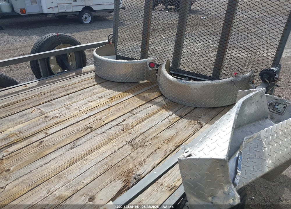 2008 PJ TRAILERS COMPANY VIN: 3CVU7121082123547