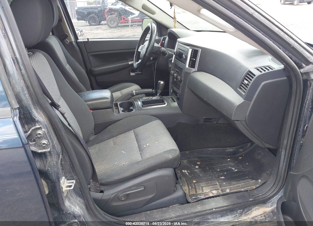 2009 JEEP GRAND CHEROKEE VIN: 1J8GR48K79C510027