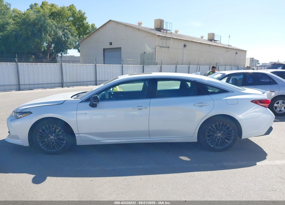 2019 TOYOTA AVALON HYBRID LIMITED/XLE/XSE VIN: 4T1B21FBXKU001178