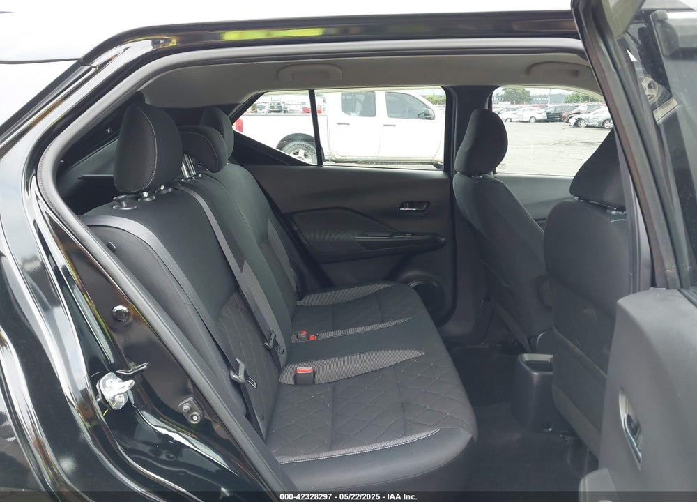 2019 NISSAN KICKS VIN: 3N1CP5CU5KL543681
