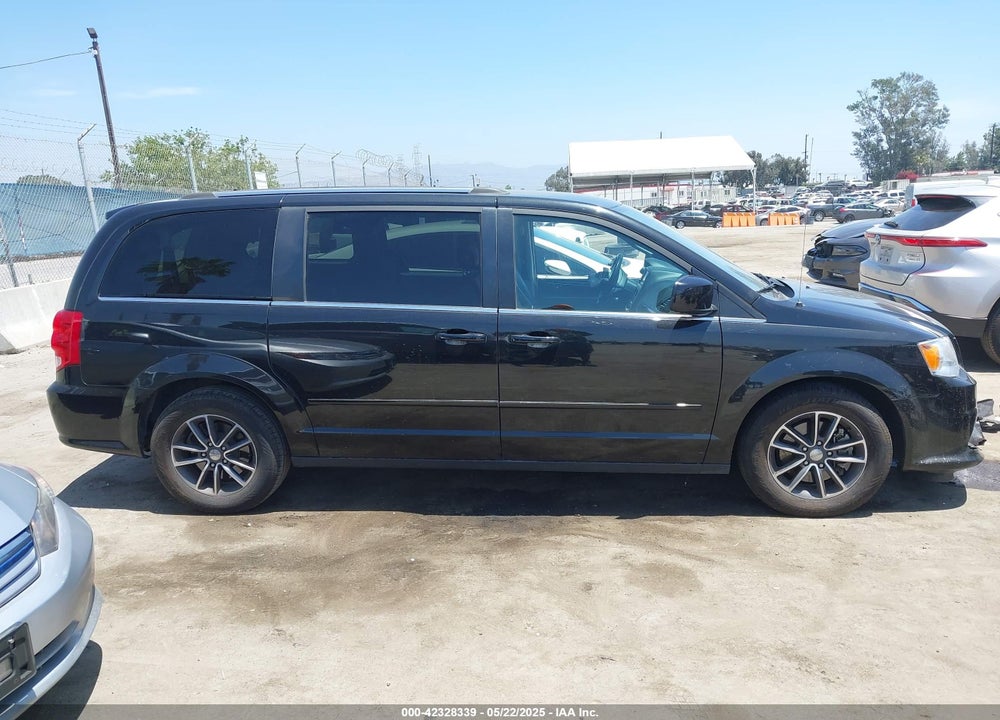 2017 DODGE GRAND CARAVAN VIN: 2C4RDGCG2HR800510