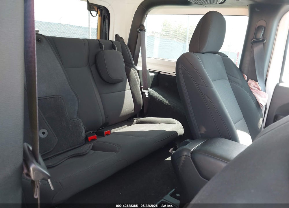 2023 JEEP WRANGLER / VIN: 1C4GJXAN4PW656756