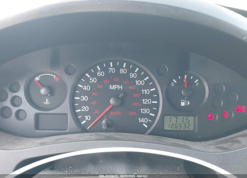 2007 FORD FOCUS VIN: 1FAFP31N47W303989