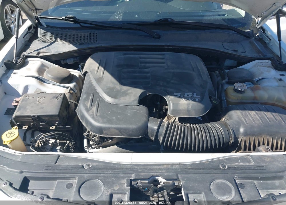 2017 CHRYSLER 300 VIN: 2C3CCAEG5HH645741