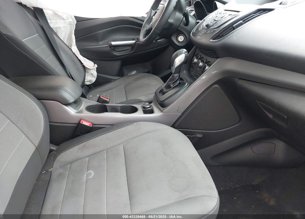 2015 FORD ESCAPE VIN: 1FMCU0GX4FUC24535