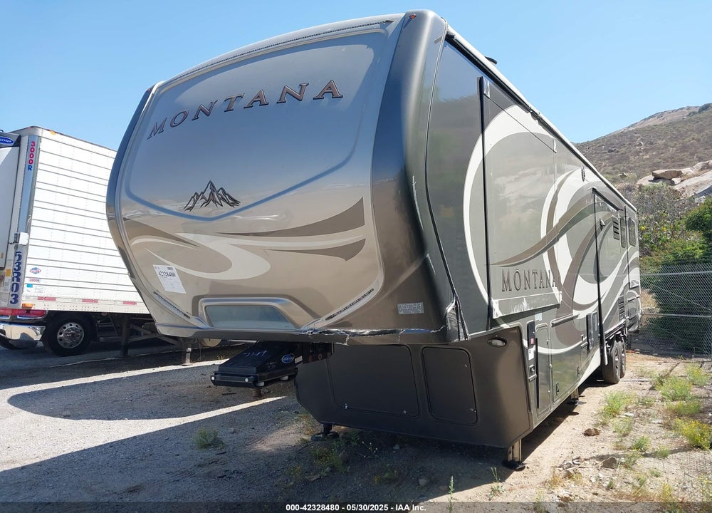 2017 KEYSTONE MONTANA VIN: 4YDF37925H4702749