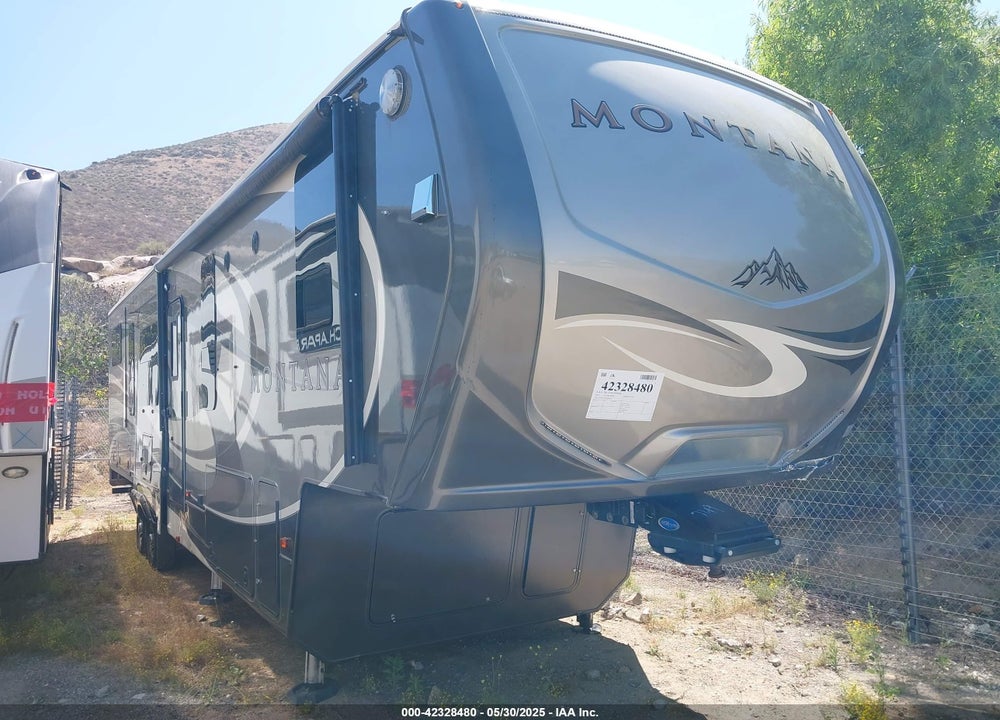 2017 KEYSTONE MONTANA VIN: 4YDF37925H4702749