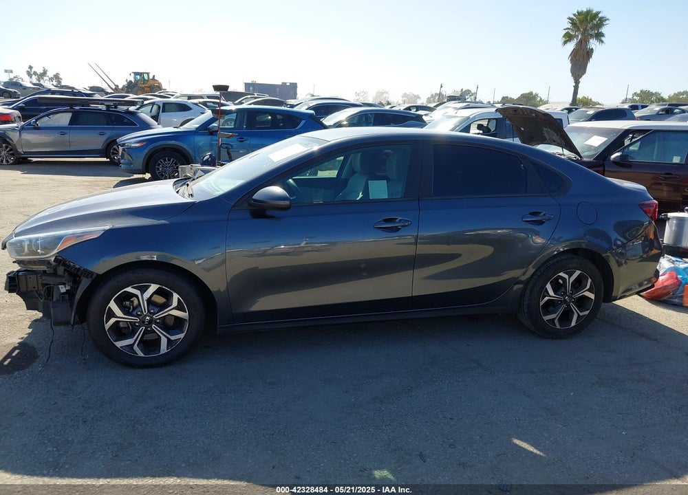 2019 KIA FORTE VIN: 3KPF24AD4KE108662