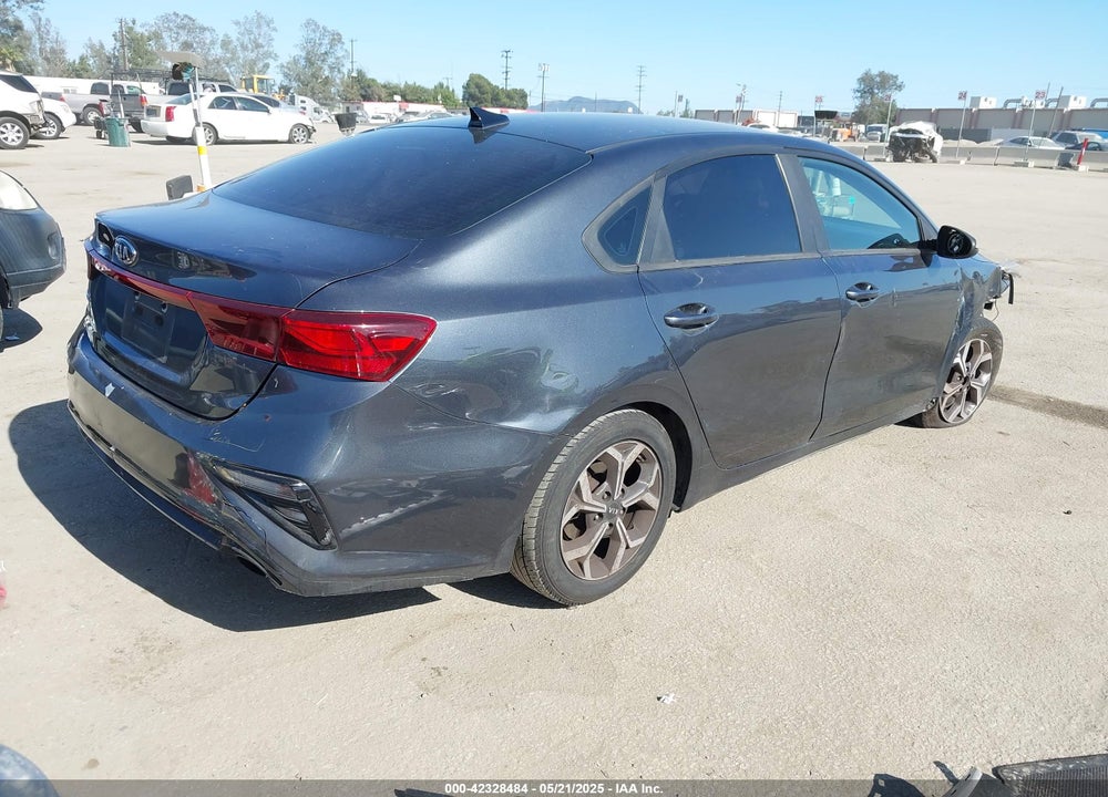 2019 KIA FORTE VIN: 3KPF24AD4KE108662