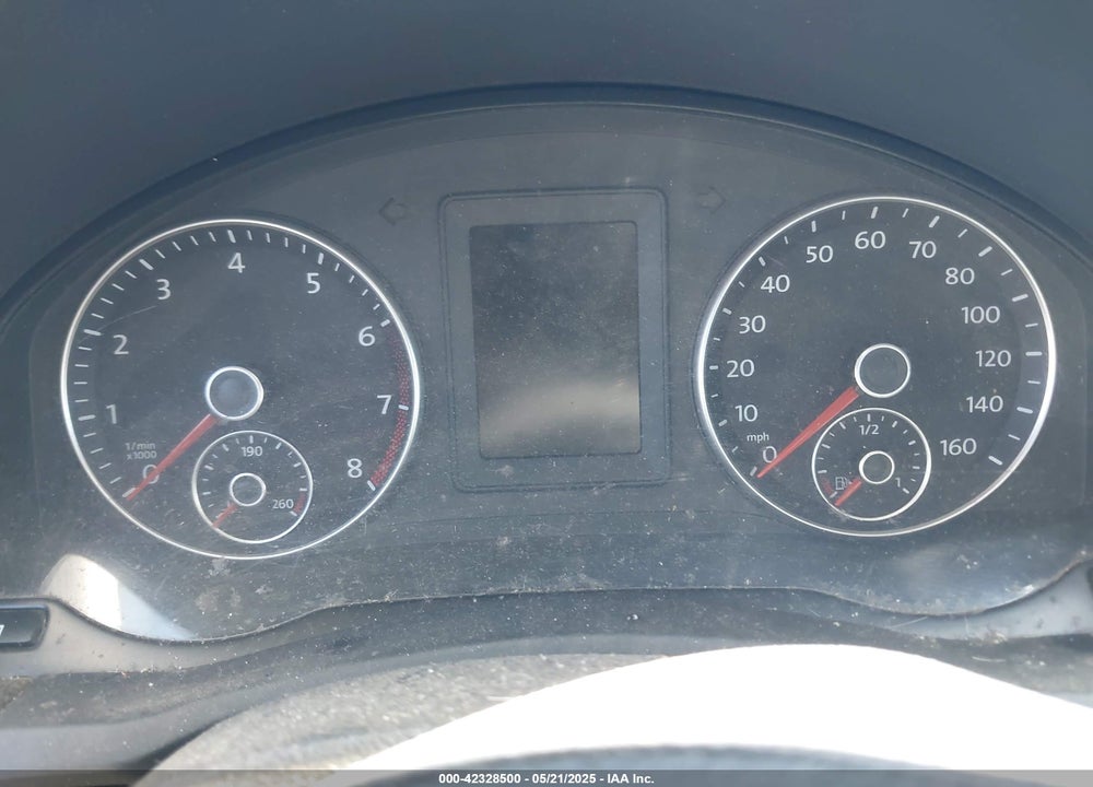2010 VOLKSWAGEN JETTA VIN: 3VWRZ7AJ1AM054027
