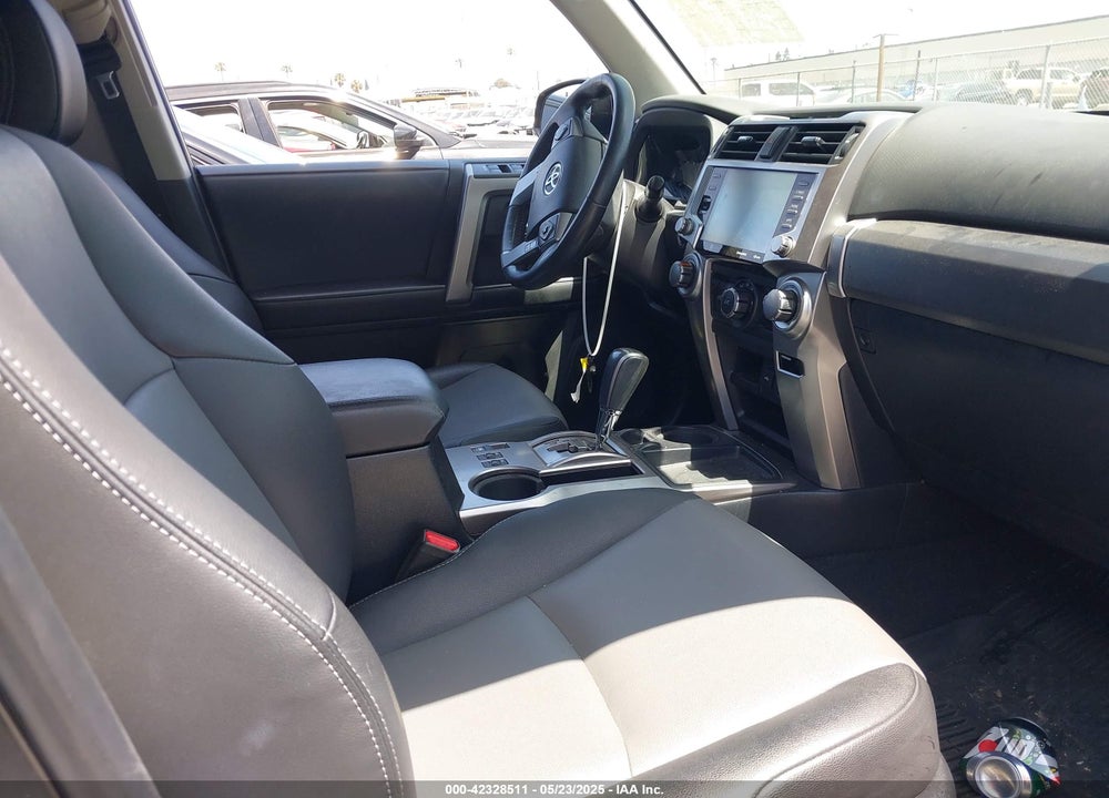 2020 TOYOTA 4RUNNER VIN: JTEZU5JRXL5219668