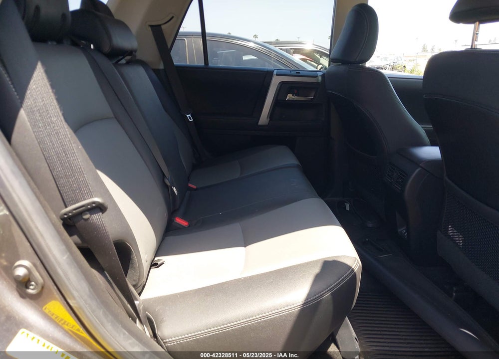 2020 TOYOTA 4RUNNER VIN: JTEZU5JRXL5219668